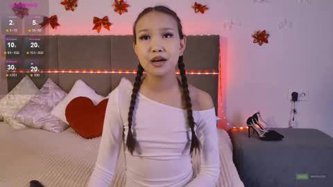 Snapshot of ailitta chatting on February 18, 12:23 pm Ailita online show from February 18, 12:23 pm