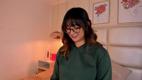 Aily Yozuko online show from January 9, 2:25 am