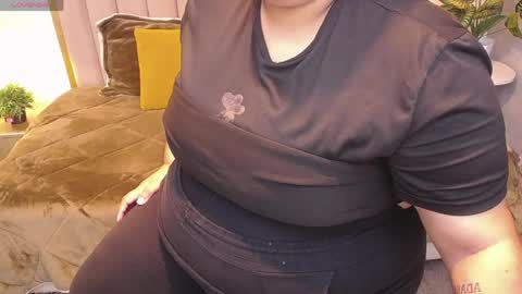 Ailyn rouss online show from April 12, 2:00 pm