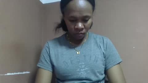Snapshot of aimee982179 chatting on August 1, 2:16 pm aimee982179 online show from August 1, 2:16 pm