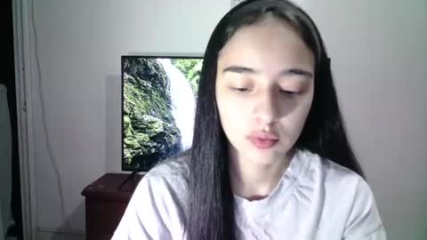 Snapshot of aineangeel chatting on February 27, 11:15 pm AINE online show from February 27, 11:15 pm