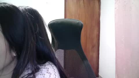 Snapshot of aineangeel chatting on September 27, 11:32 pm AINE online show from September 27, 11:32 pm