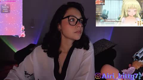 Snapshot of airi_kitty chatting on February 10, 10:25 pm airi_kitty online show from February 10, 10:25 pm