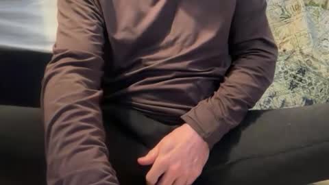 airier online show from April 9, 1:38 pm