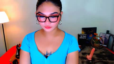 airy_lust online show from March 12, 5:46 am