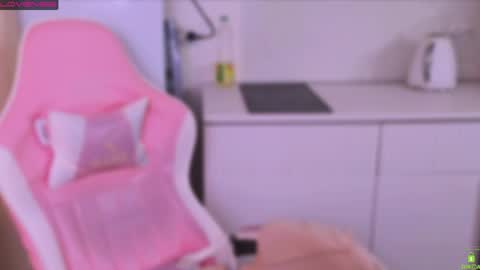 airyhill online show from April 12, 11:37 am