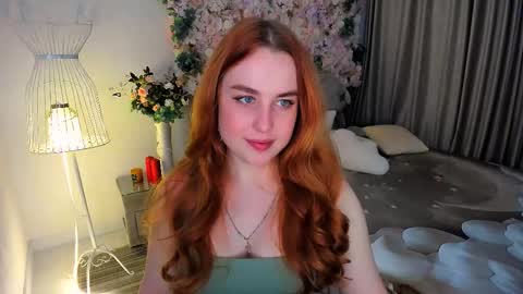 Louise online show from November 30, 10:08 am