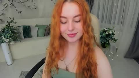 Louise online show from December 5, 4:10 am