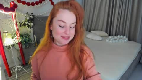 Louise online show from April 8, 7:36 pm