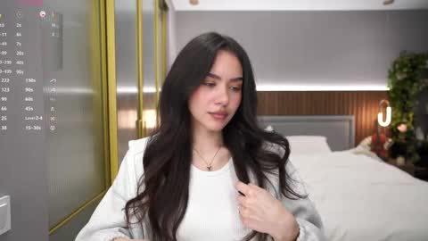 Aisha online show from April 28, 5:12 am