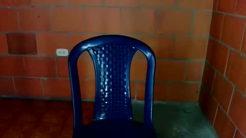 aisha koswell3 online show from November 18, 5:56 am