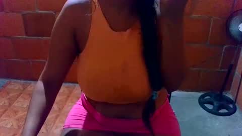 aisha koswell3 online show from January 6, 1:15 pm