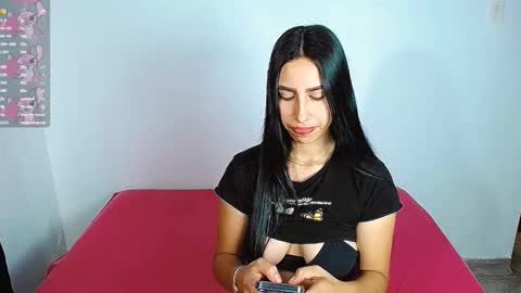 Snapshot of aisha_stacey0410 chatting on October 6, 3:31 pm aisha_stacey0410 online show from October 6, 3:31 pm