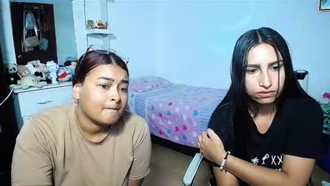 aisha_stacey0410 online show from February 20, 4:29 pm