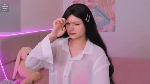 Aisha online show from November 11, 9:20 am