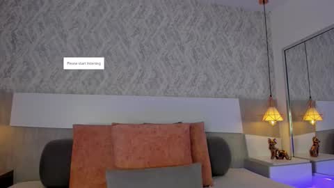 Aisha online show from December 4, 6:38 pm