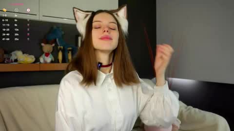 Aliza online show from February 22, 1:11 am