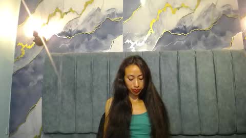 Snapshot of aitana22 chatting on November 17, 3:45 am Aitana online show from November 17, 3:45 am