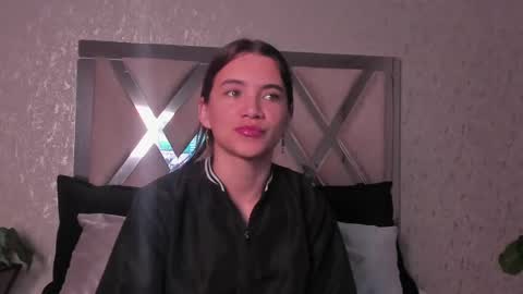 little aitana  online show from February 11, 1:51 pm