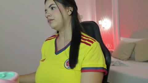 Snapshot of aitana_dork chatting on June 23, 7:56 pm A I T A N A online show from June 23, 7:56 pm