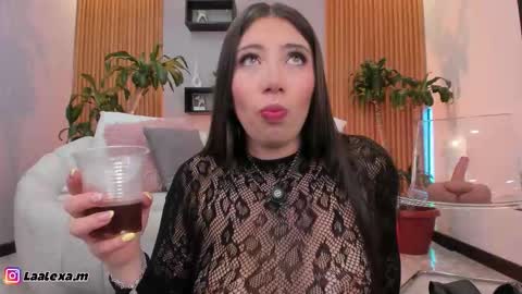 Snapshot of aixa_charless chatting on February 26, 11:31 am Aixa online show from February 26, 11:31 am