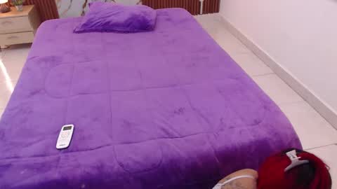 AIXA  online show from November 1, 12:29 pm