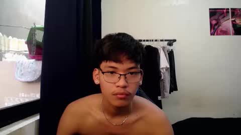 Snapshot of aj_daksxx chatting on March 27, 8:48 am aj_daksxx online show from March 27, 8:48 am