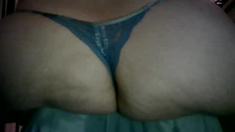 Snapshot of ajlwes chatting on December 16, 9:46 am ajlwes online show from December 16, 9:46 am