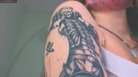 Snapshot of akaheby chatting on November 27, 1:24 pm akaheby online show from November 27, 1:24 pm