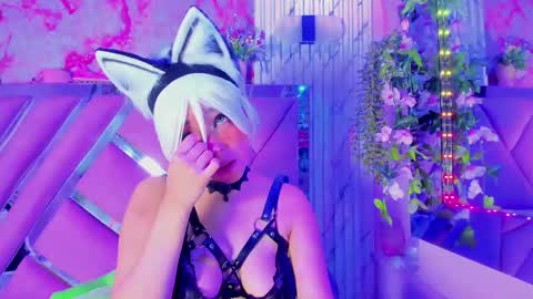 Snapshot of akane_hikari_ chatting on October 10, 8:02 am akane hikari  online show from October 10, 8:02 am