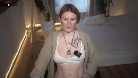 Snapshot of akaneiro_demon chatting on January 6, 1:30 pm Akaneiro online show from January 6, 1:30 pm