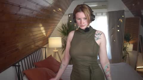 Snapshot of akaneiro_demon chatting on February 21, 1:44 pm Akaneiro online show from February 21, 1:44 pm