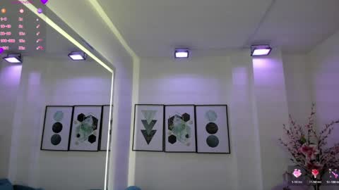 Azaka  online show from April 21, 12:33 pm