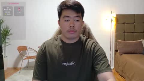 Snapshot of akihiro_morningstar chatting on March 10, 5:34 am Dave online show from March 10, 5:34 am