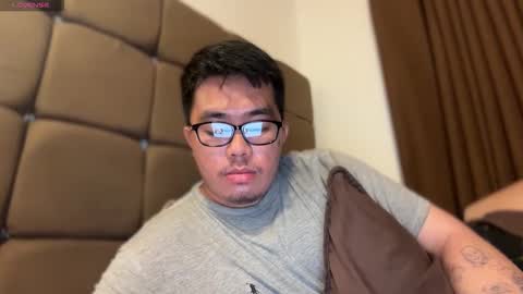 Snapshot of akihiro_morningstar chatting on May 14, 4:14 pm Dave online show from May 14, 4:14 pm