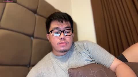 Snapshot of akihiro_morningstar chatting on May 21, 5:31 pm Dave online show from May 21, 5:31 pm