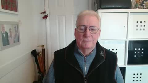 Snapshot of akiltedman42 chatting on February 21, 12:06 pm akiltedman online show from February 21, 12:06 pm