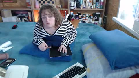 Snapshot of akindmodel chatting on October 27, 6:28 am Natalie online show from October 27, 6:28 am