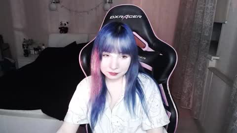 akirahartyx online show from November 24, 4:51 pm