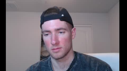 Alex online show from December 18, 7:47 am