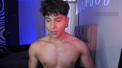 Ander uwu online show from November 10, 7:35 pm