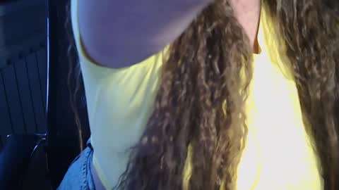 Alisha online show from December 5, 10:33 am