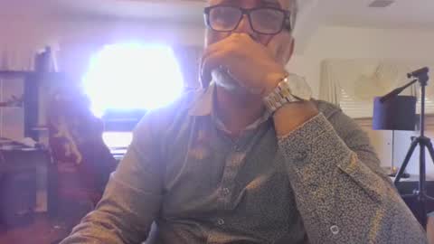 aladdin31673 online show from February 22, 9:24 pm