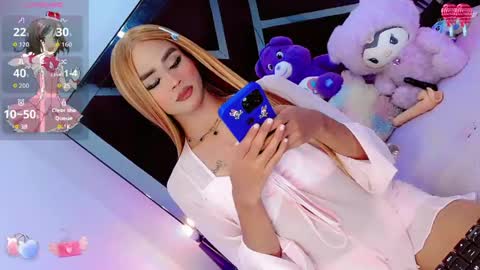 Snapshot of alahia_daboin chatting on May 17, 7:06 am alahia_daboin online show from May 17, 7:06 am