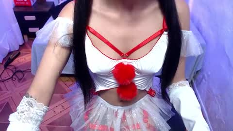 alaia_blue1 online show from October 30, 3:57 pm