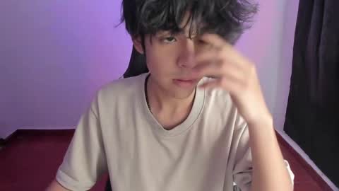 Snapshot of alan18n chatting on January 7, 5:20 pm alan18n online show from January 7, 5:20 pm