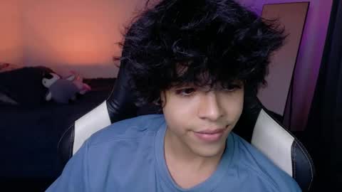 alan18n online show from April 12, 5:23 am