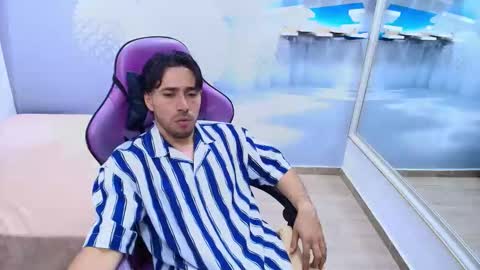 Snapshot of alan_allexander chatting on March 19, 2:04 am ALAN online show from March 19, 2:04 am