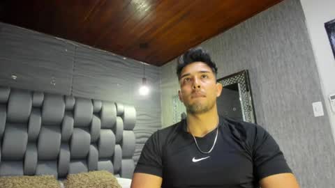 Snapshot of alan_greek_1 chatting on May 11, 11:16 am Alan greek online show from May 11, 11:16 am