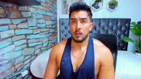 Snapshot of alan_greek_1 chatting on June 11, 2:53 am Alan greek online show from June 11, 2:53 am